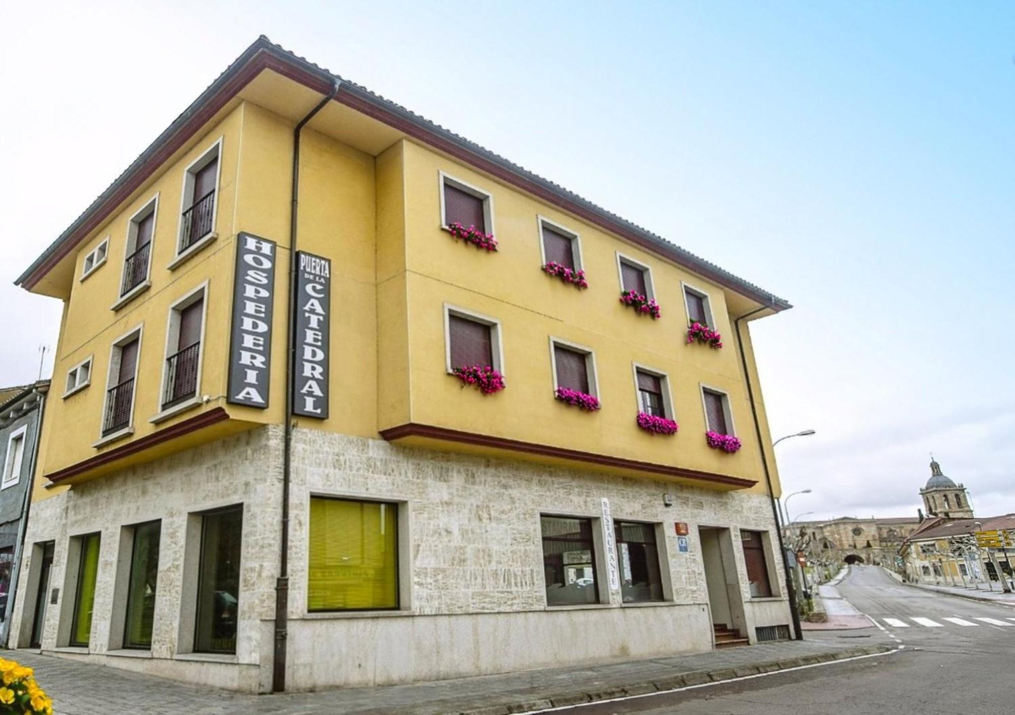 Hospederia Puerta De La Catedral Hotel Ciudad-Rodrigo Exterior foto